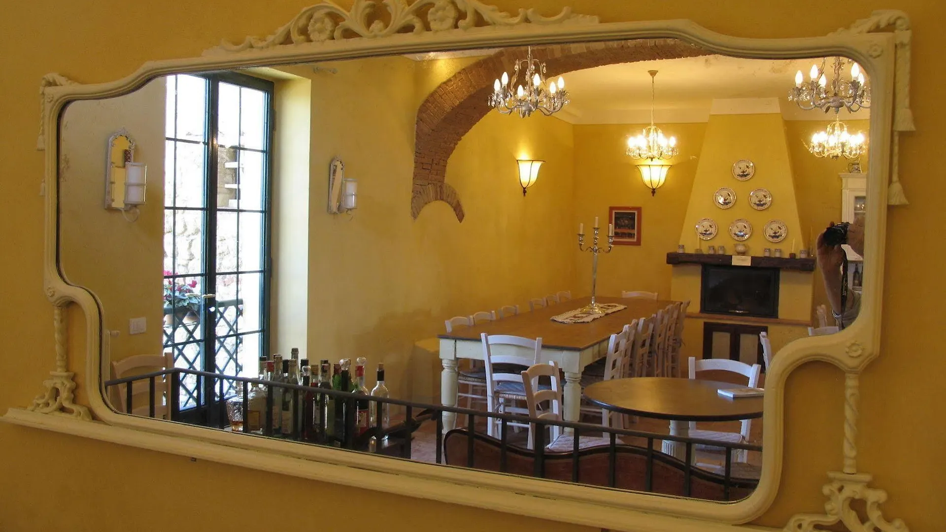 圣吉米纳诺 Torraccia Di Chiusi酒店 2*,
